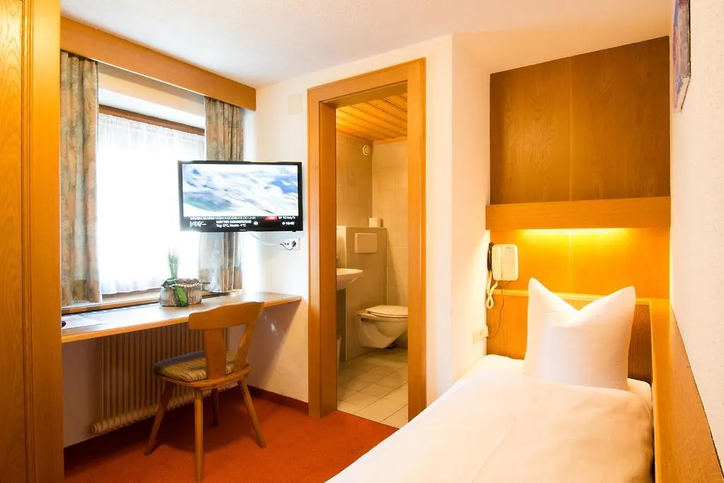 Garni Mathonerhof Hotel Ischgl